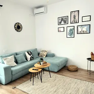 Adm Cozy - Entire Private House&garden Tunarii